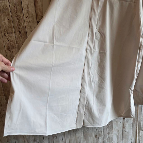 Women's Nike Beige Dri-Fit Casual Button Down Shirt L NWOT - Picture 3 of 9